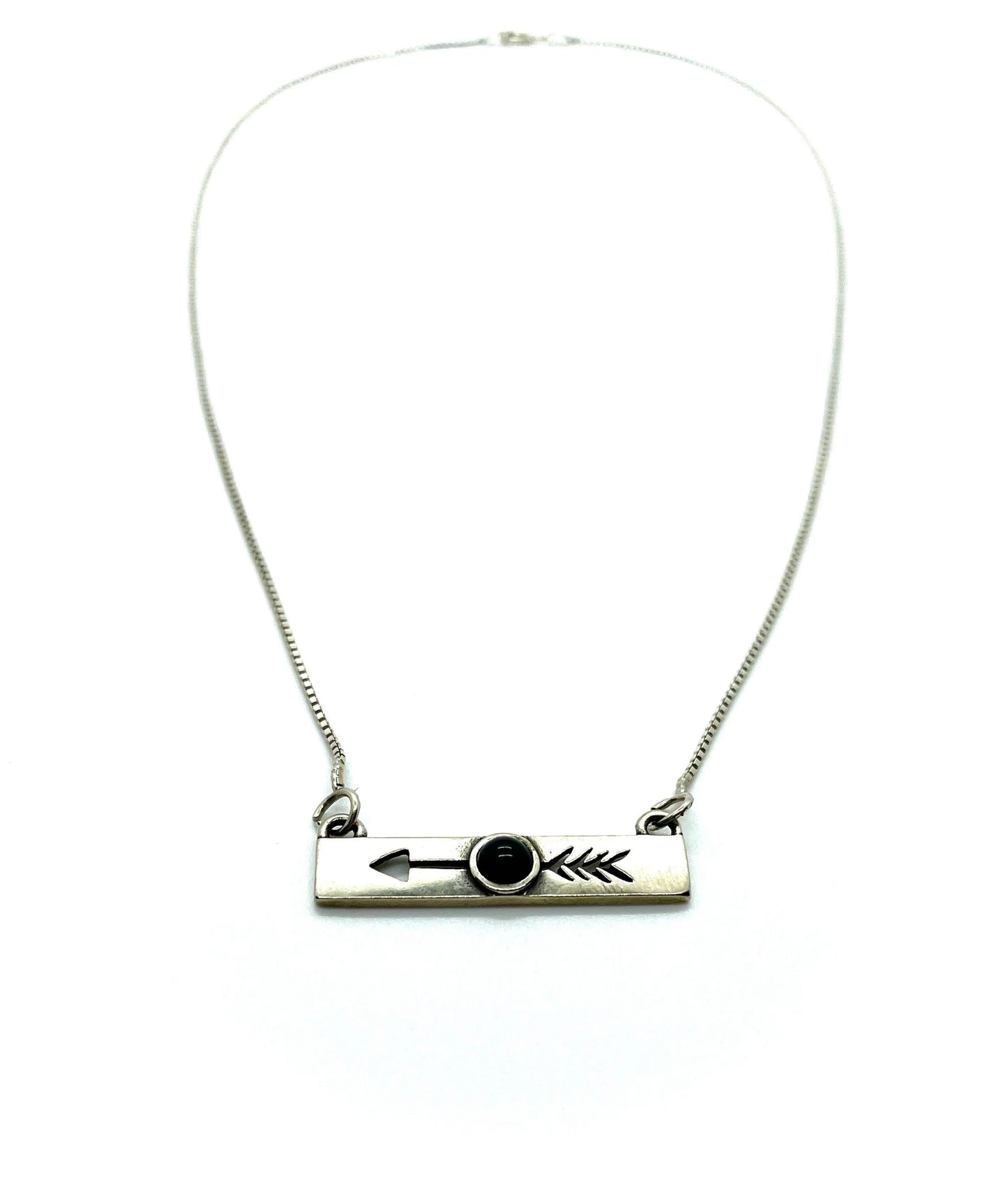 Arrow Choker